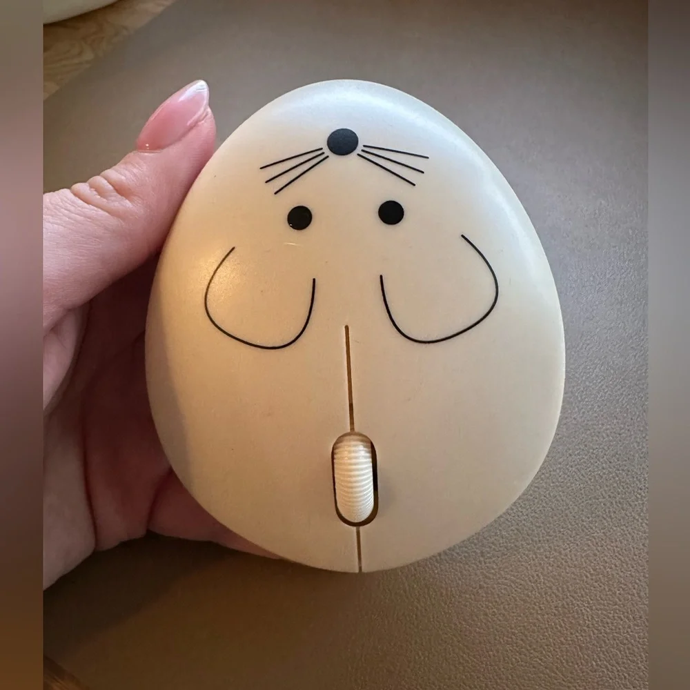 Cream Wireless Mouse